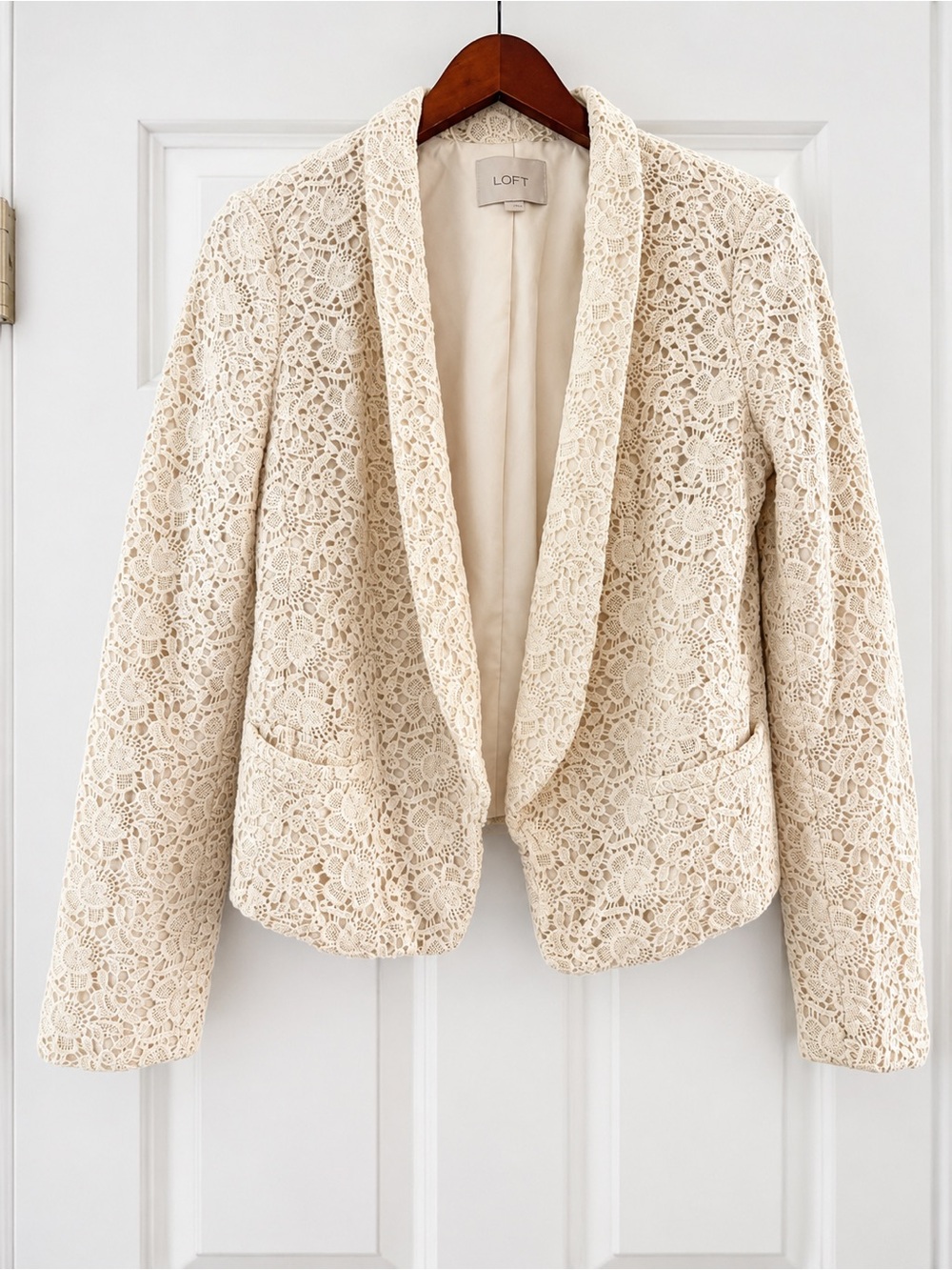 LOFT Ann Taylor Ivory Floral Lace Blazer Jacket Women’s Size 8 Petite